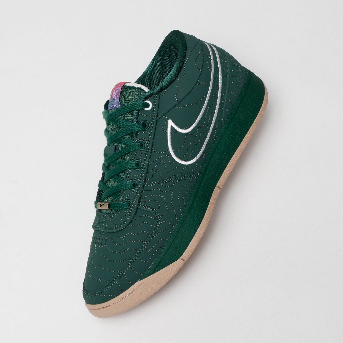 NIKE BOOK 1 EP ”FLAG STAFF” FIR/PHANTOM-HEMP-WHITE FJ4250-300