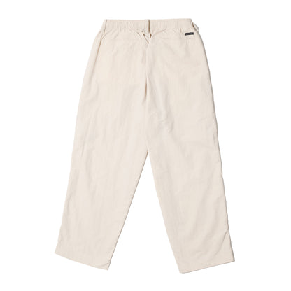 【EXCLUSIVE】BAGGY SPORTS 2TUCKS NYLON CHINO IVORY
