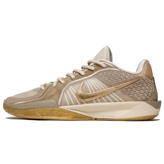 NIKE SABRINA 2 NRG EP ”STRONGER THAN GOLD” RATTAN/METALLIC GOLD/KHAKI/SAIL HF1798-200