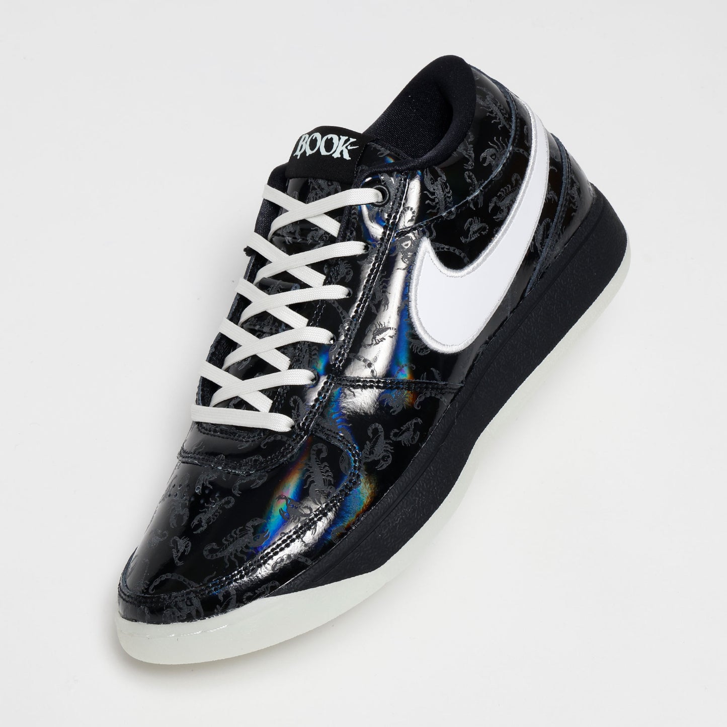 NIKE BOOK 1 HALLOWEEN EP ”SCORPION” BLACK/WHITE IM7616-001